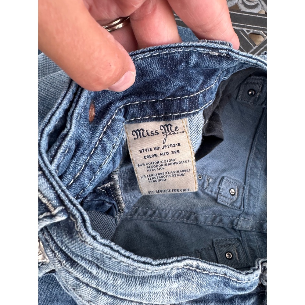 Miss Me Bootcut Jeans Medium Wash Embellished JP7031B Blue Denim - Picture 3 of 5